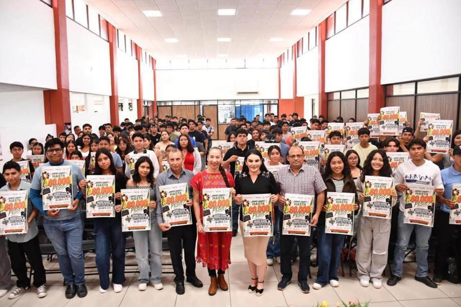 Ana Laura Romero Basurto invita a los jóvenes a participar en el Concurso Nacional de Transparencia en Corto