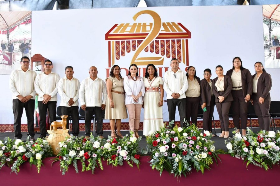 Ana Laura Romero Basurto representa al gobernador Eduardo Ramírez en el segundo informe de gobierno de Jiquipilas